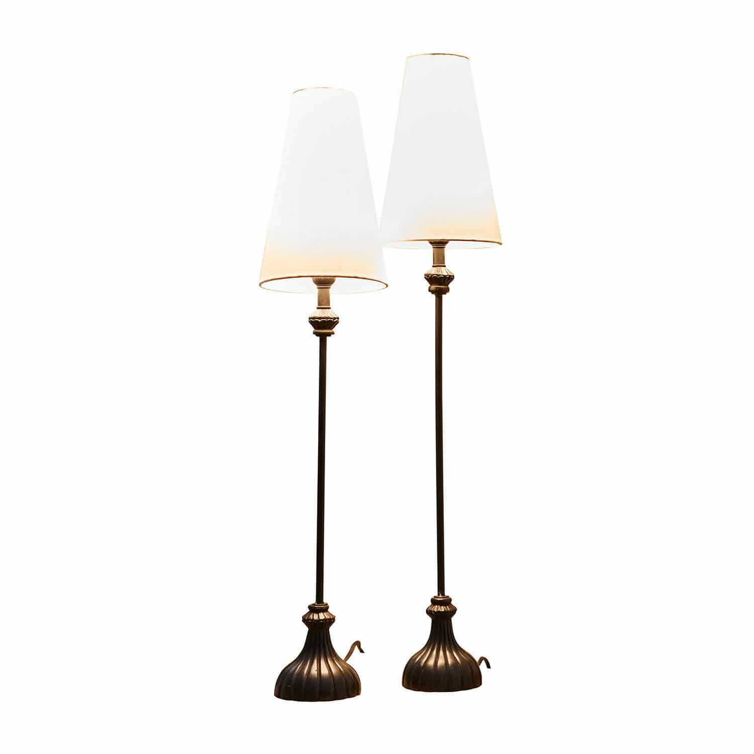 Tischlampe 2er Set Ambrosse Paar Stehlampen mit brauner Metallbasis und weißen Lampenschirmen, stilvolle Wohnraumbeleuchtung