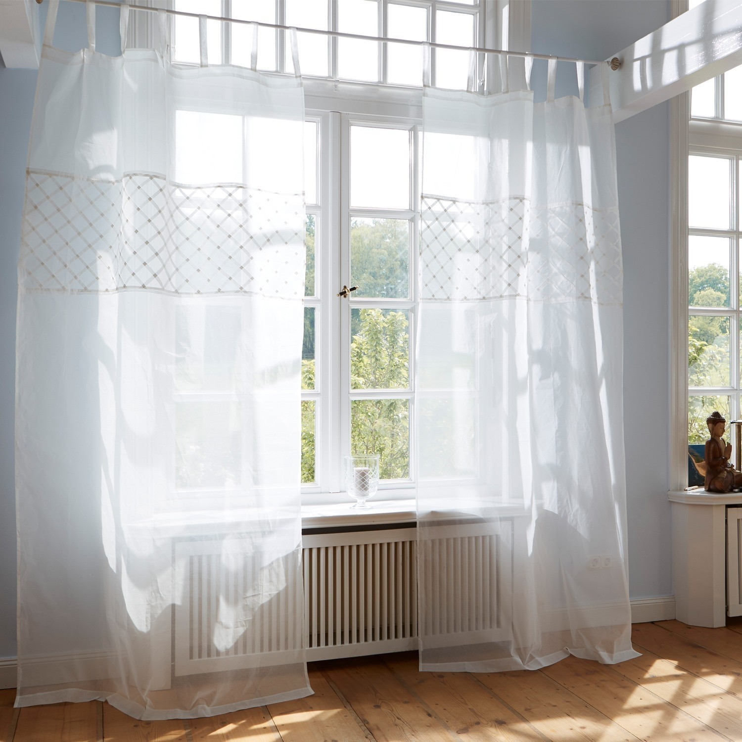 Gardine Tinkerbell Transparenter weißer Vorhang mit feinem Karomuster, leichter Stoff für helle Räume