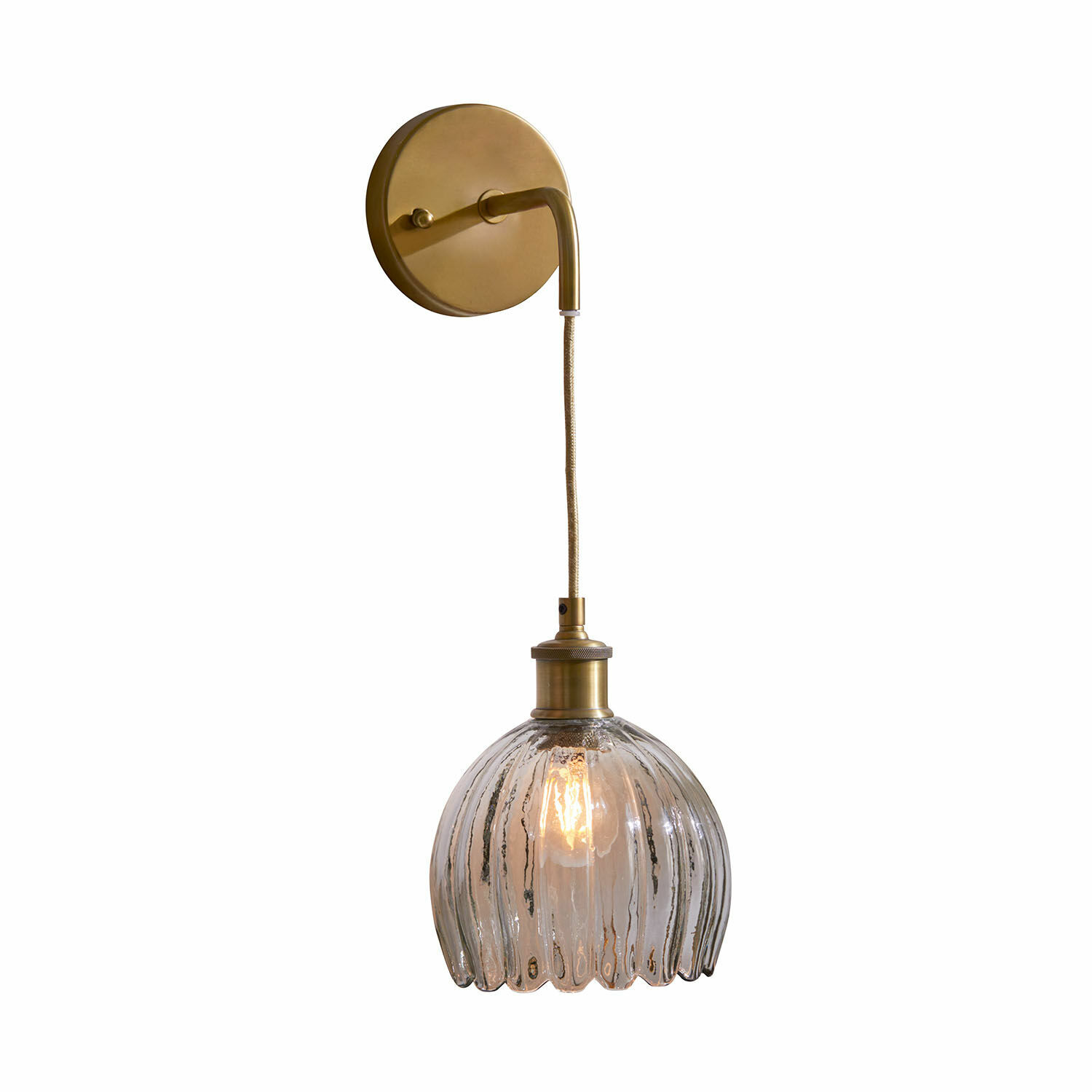 Wandlampe Druaila Wandleuchte aus Messing mit transparentem, gewelltem Glasschirm, dekorative Wandlampe im Vintage-Stil