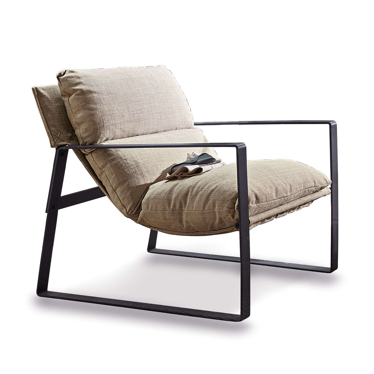 Sessel Seuvard Moderner Sessel mit beigem Stoff und schwarzem Metallgestell für Wohnzimmer