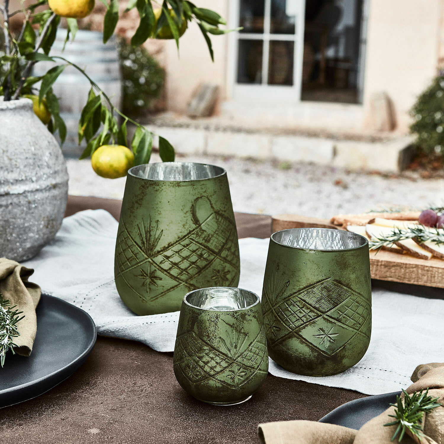 Windlicht 3er Set Vitas Set aus drei grünen Glas-Teelichthaltern mit Muster, rustikale Tischdekoration