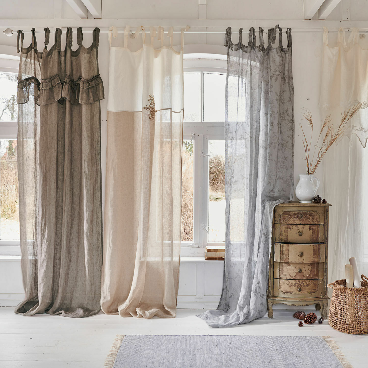 Gardine Tousia Transparente Leinenvorhänge in natürlichen Beige- und Grautönen für Fensterdekoration