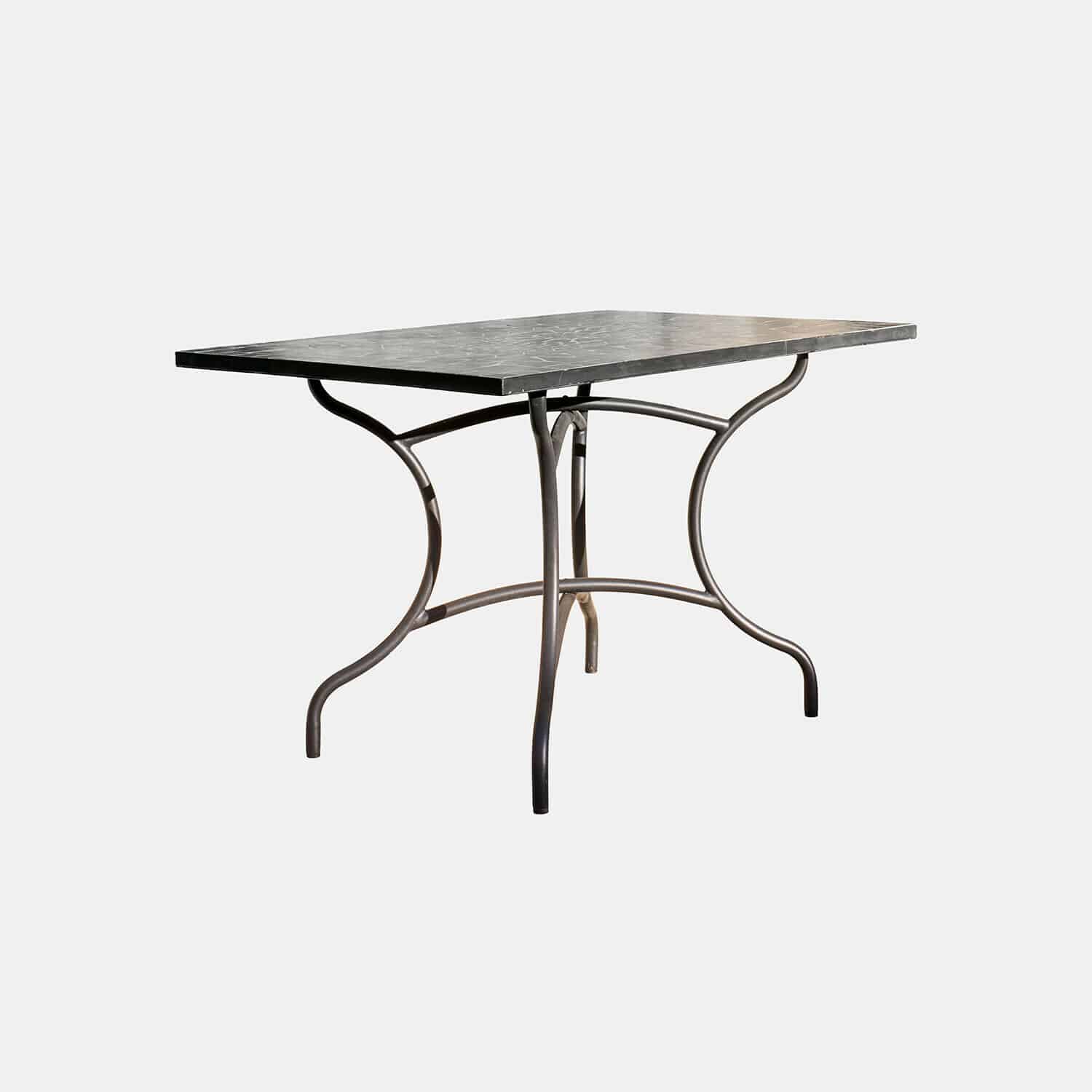 Tisch Maurelle
