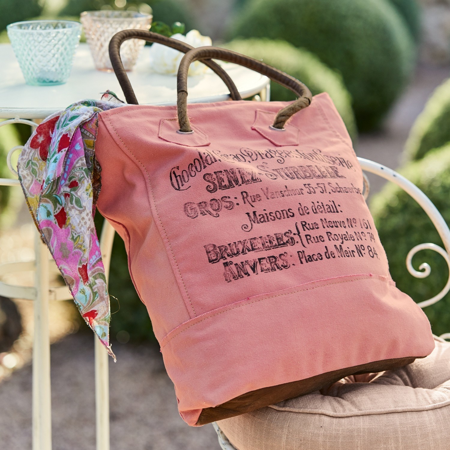 Tasche Amné