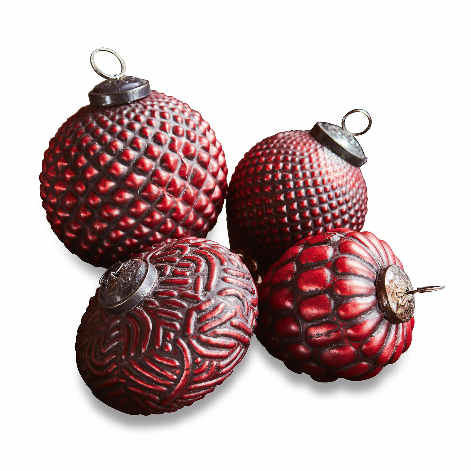 rot 4-teiliges Set roter Weihnachtskugeln mit strukturierter Oberfläche aus Metall und Glas
