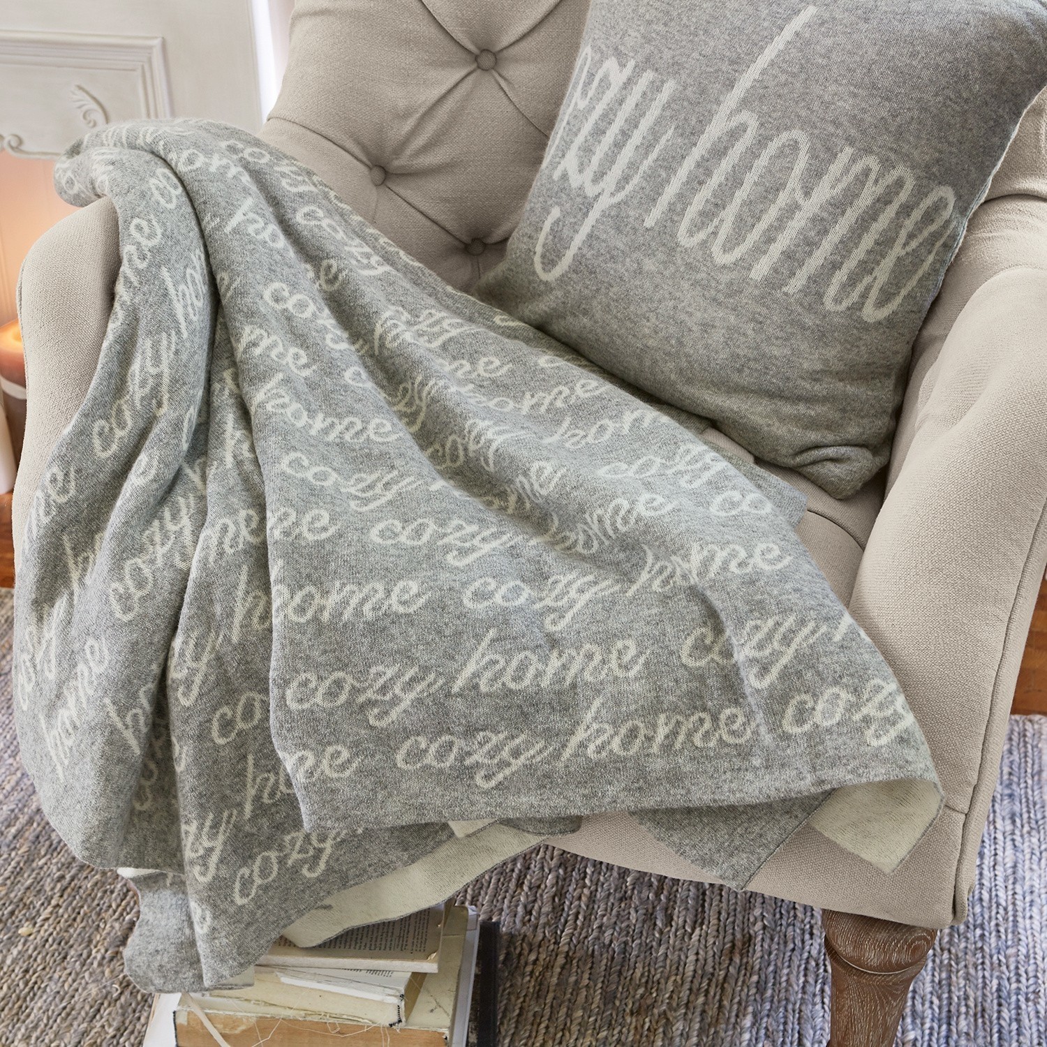 Plaid und Kissen Cozy