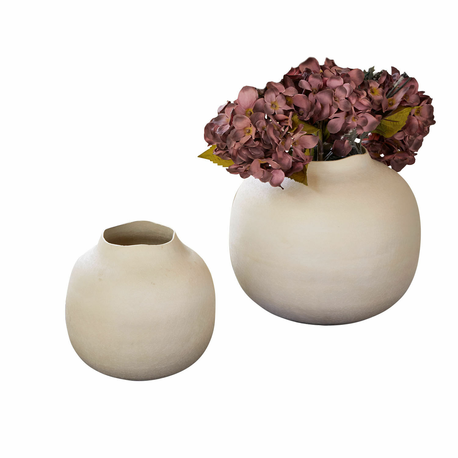 Vase 2er Set Fleurons Set aus zwei cremefarbenen Keramikvasen, eine mit rosa Blumen, stilvolle Wohnraumdekoration