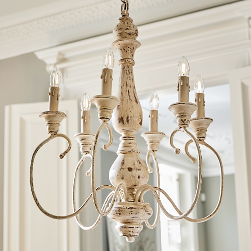 Hängelampe Greenwich aus Metall in antikweiß, klassischer Kronleuchter mit sechs Armen