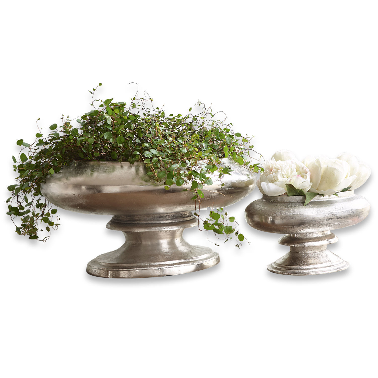 Vase 2er Set Loyère Zwei silberne Metallvasen auf Fuß mit grünen und weißen Blumen zur Innendekoration