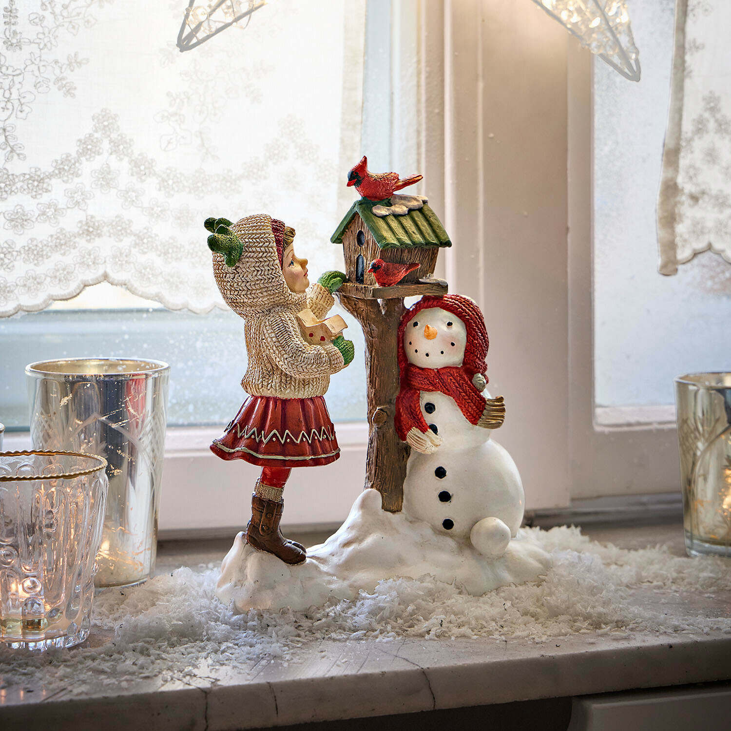 Deko-Kind mit Vogelhaus Irenja Deko-Kind mit Vogelhaus Irenja