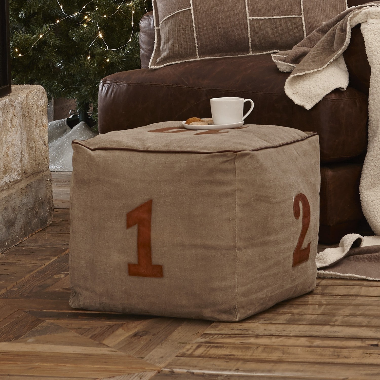 Hocker Hugo