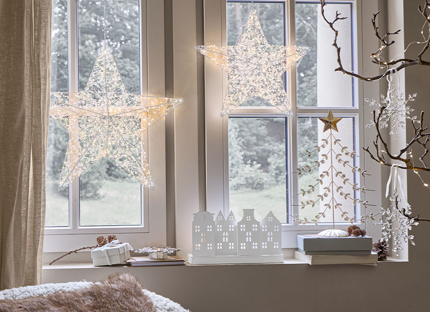 Weihnachtlicher Fensterglanz