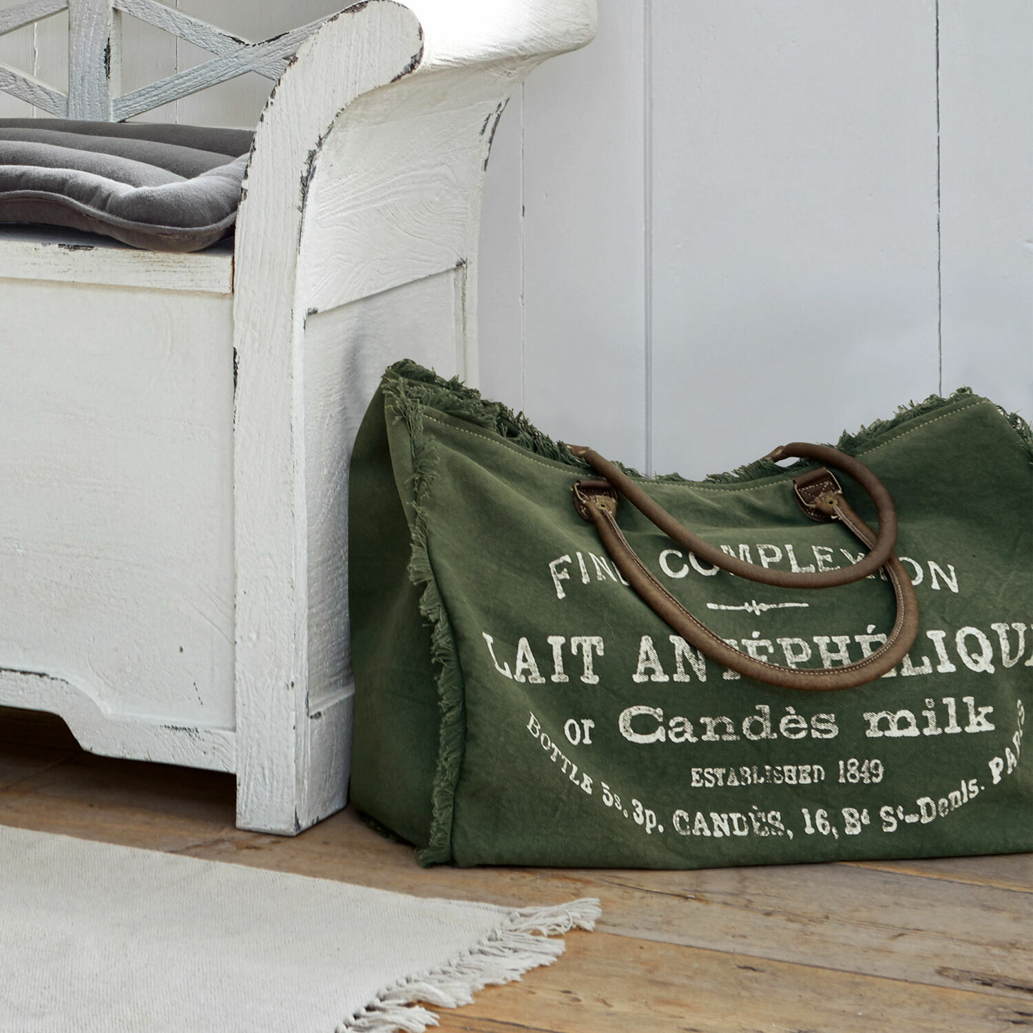 Tasche Fine complexion