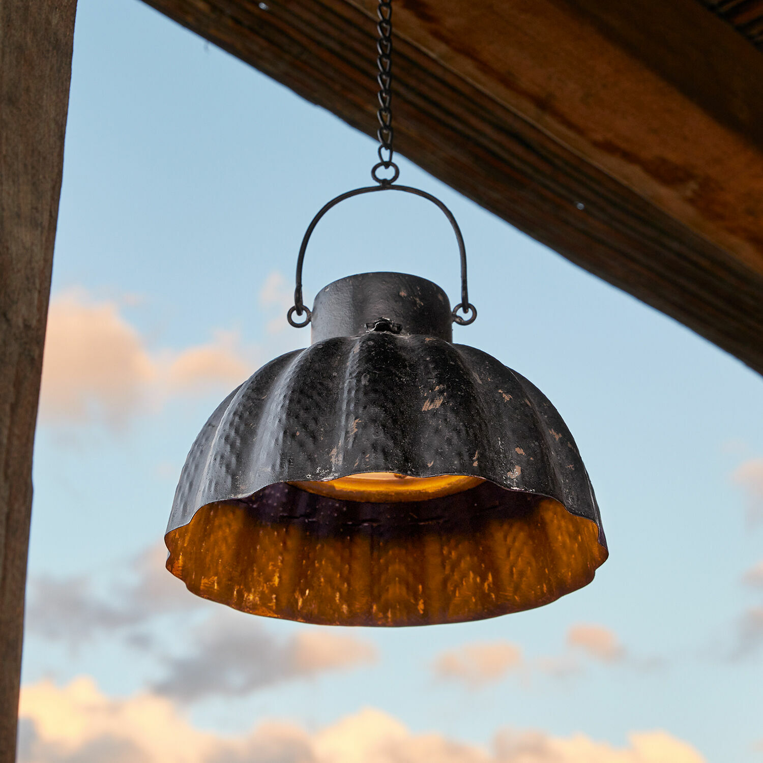 LED-Hängelaterne Cordinne Hängelampe aus schwarzem Metall mit warmem orangefarbenem Licht, industrieller Stil für Innen und Außen