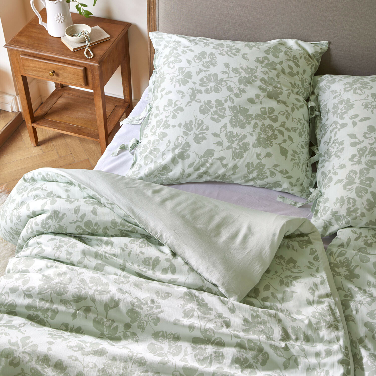 Bettwäsche Walerina Bettwäsche aus Baumwolle in hellem Grün mit floralem Muster, weich und komfortabel fürs Schlafzimmer