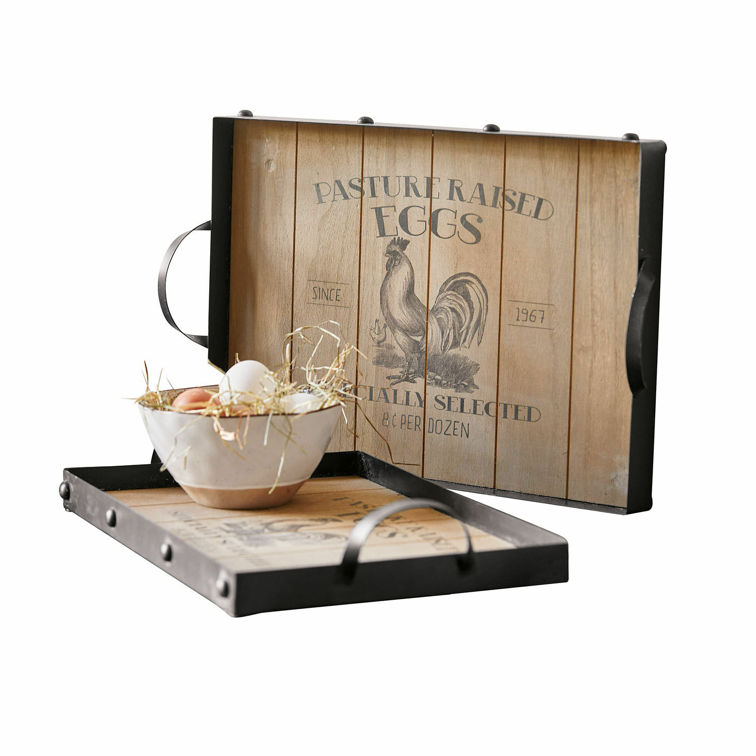 Tablett 2er Set Nobles Holztablett mit Metallrahmen und Griffen, Hahnmotiv, Schale mit Eiern und Stroh