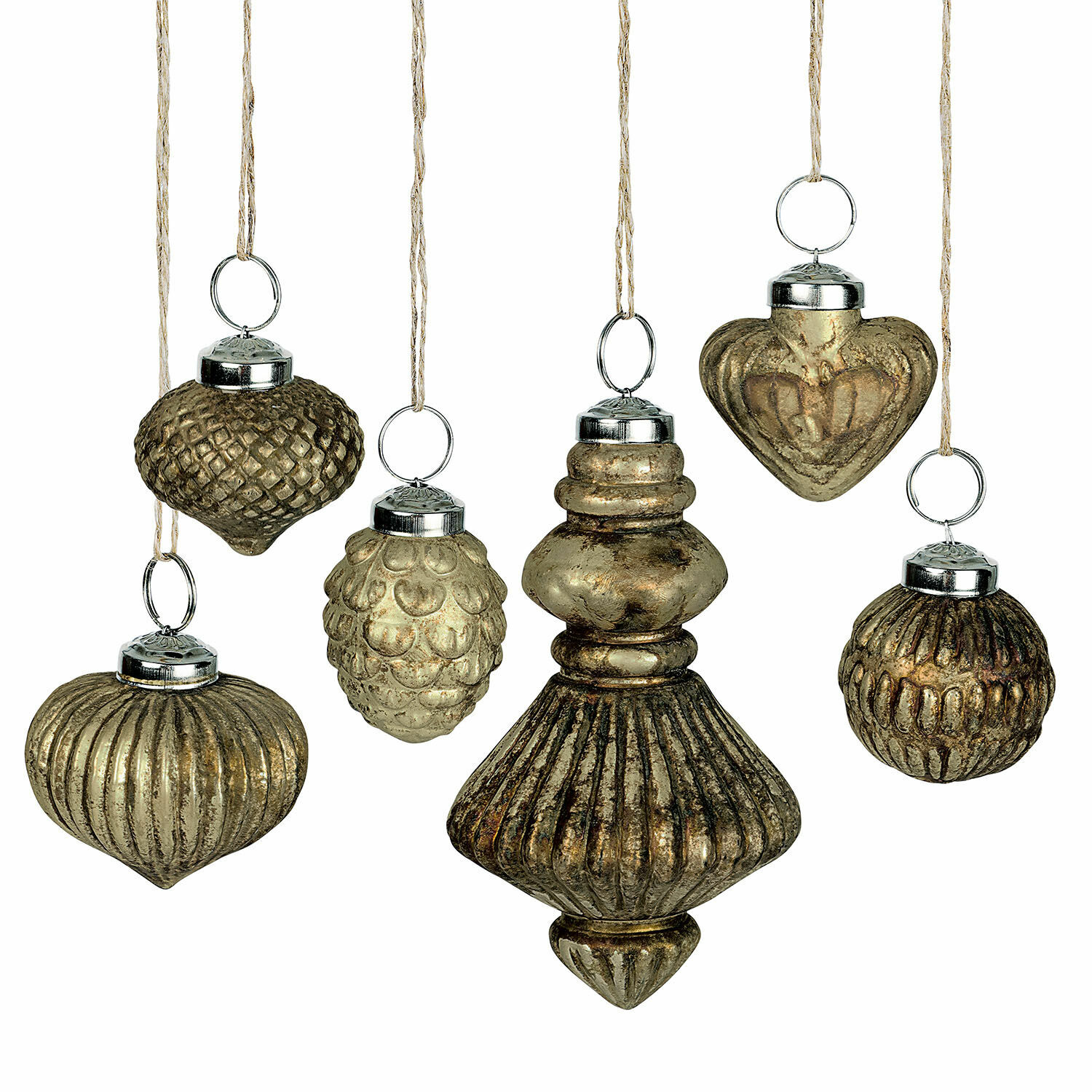 Weihnachtsschmuck 6er Set Ménoire Set aus sechs goldfarbenen Weihnachtsanhängern mit verschiedenen Strukturen und Formen zur Dekoration