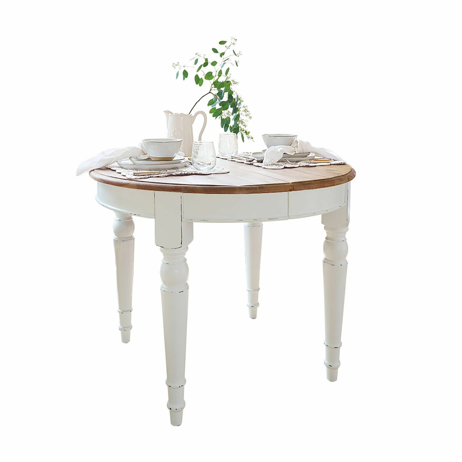 Runder Holztisch mit weißem Untergestell und naturfarbenem Tischblatt im rustikalen Stil