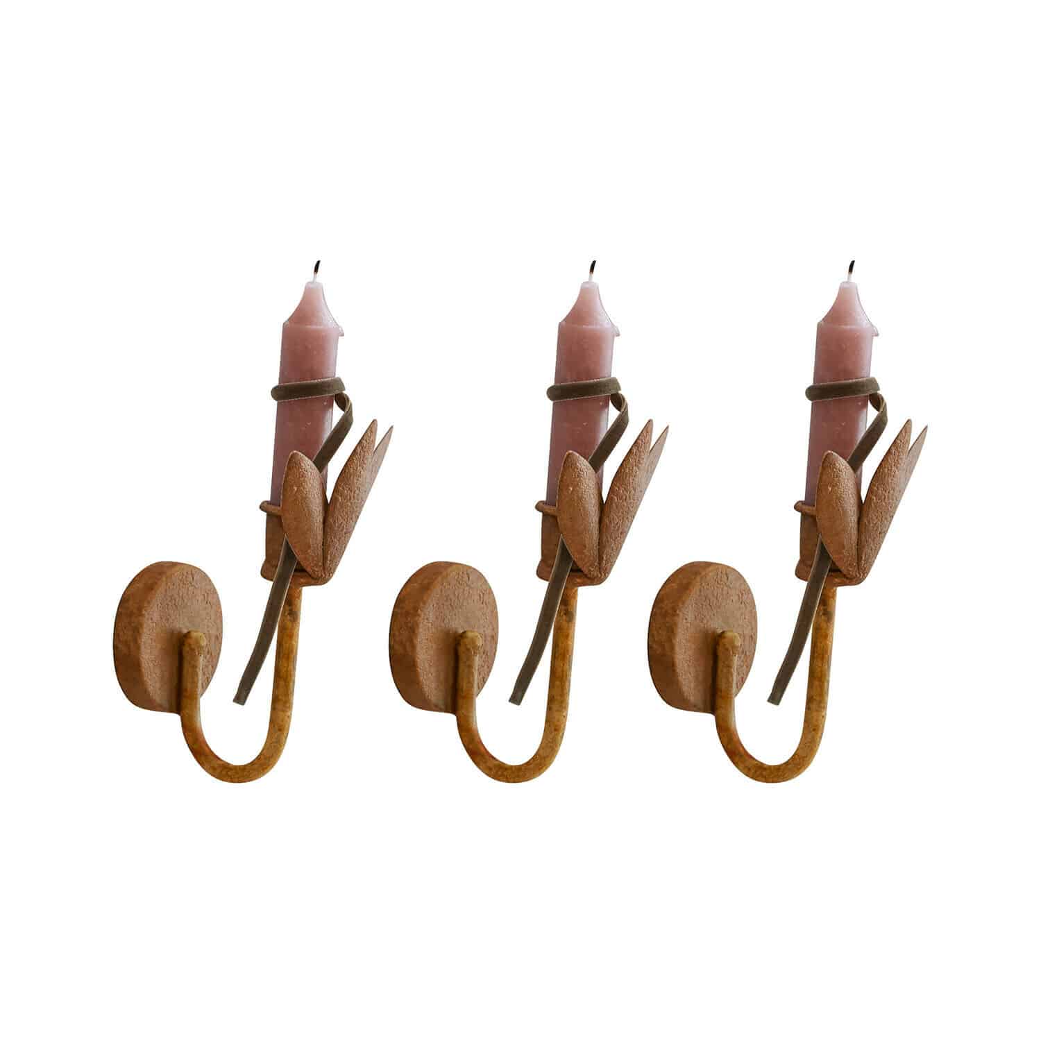 Wandkerzenhalter 3er Set Cressivaux Set aus drei rustikalen Metall-Wandleuchtern mit rosa Kerzen und Blattverzierung
