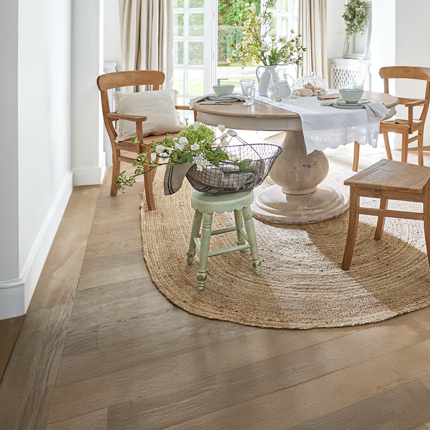Hocker Nirvent