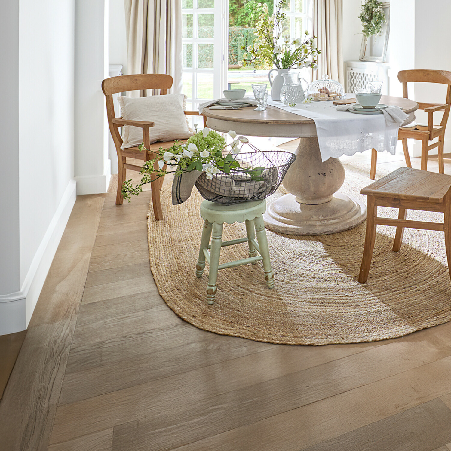 Hocker Nirvent