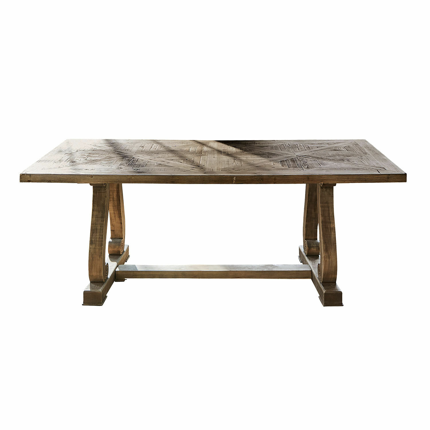 Campbelltown Tisch aus braunem Holz mit dekorativen Beinen und rustikalem Tischblatt
