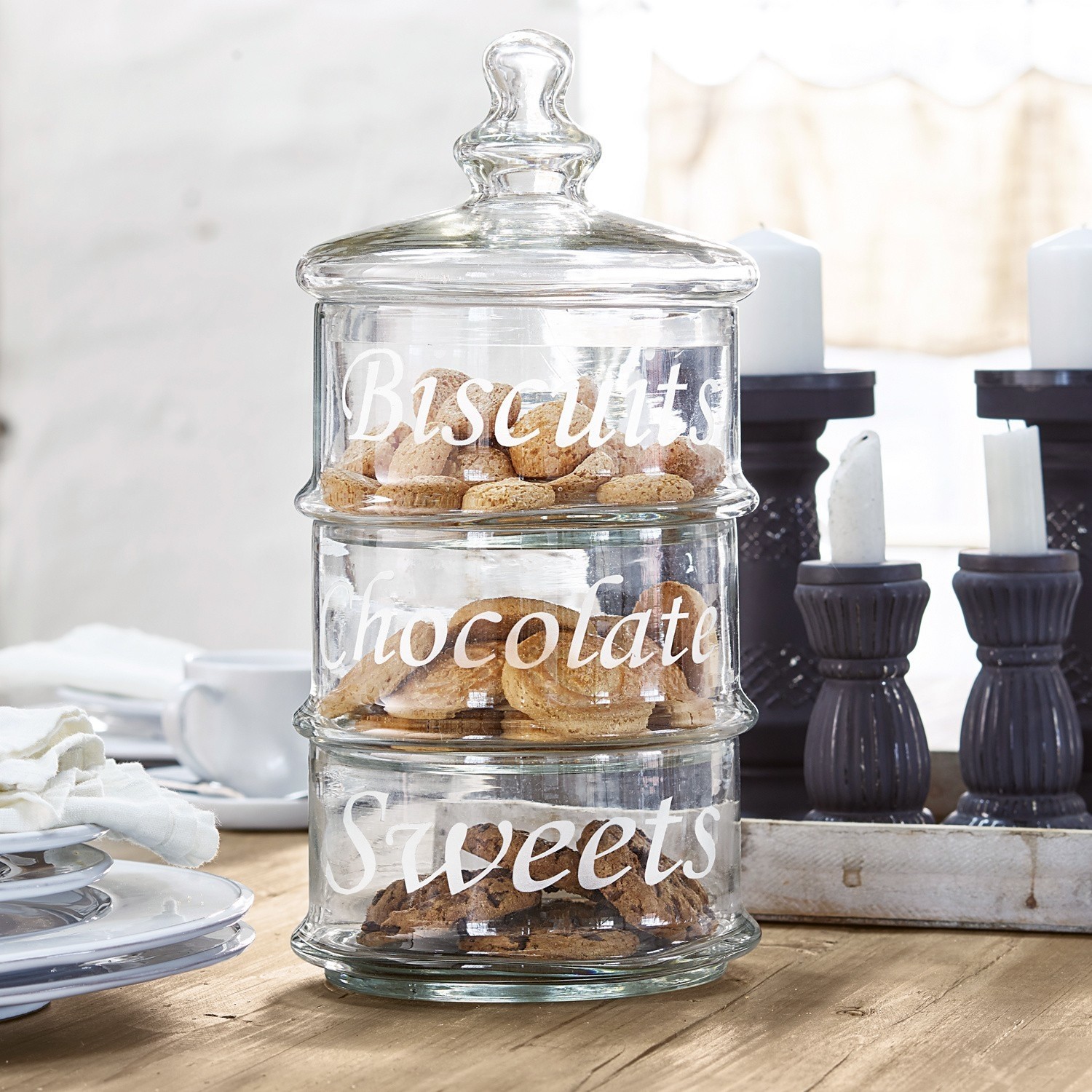 Glasdose Aletta Glasbehälter mit drei Fächern für Kekse, Schokolade und Süßigkeiten auf Holztisch