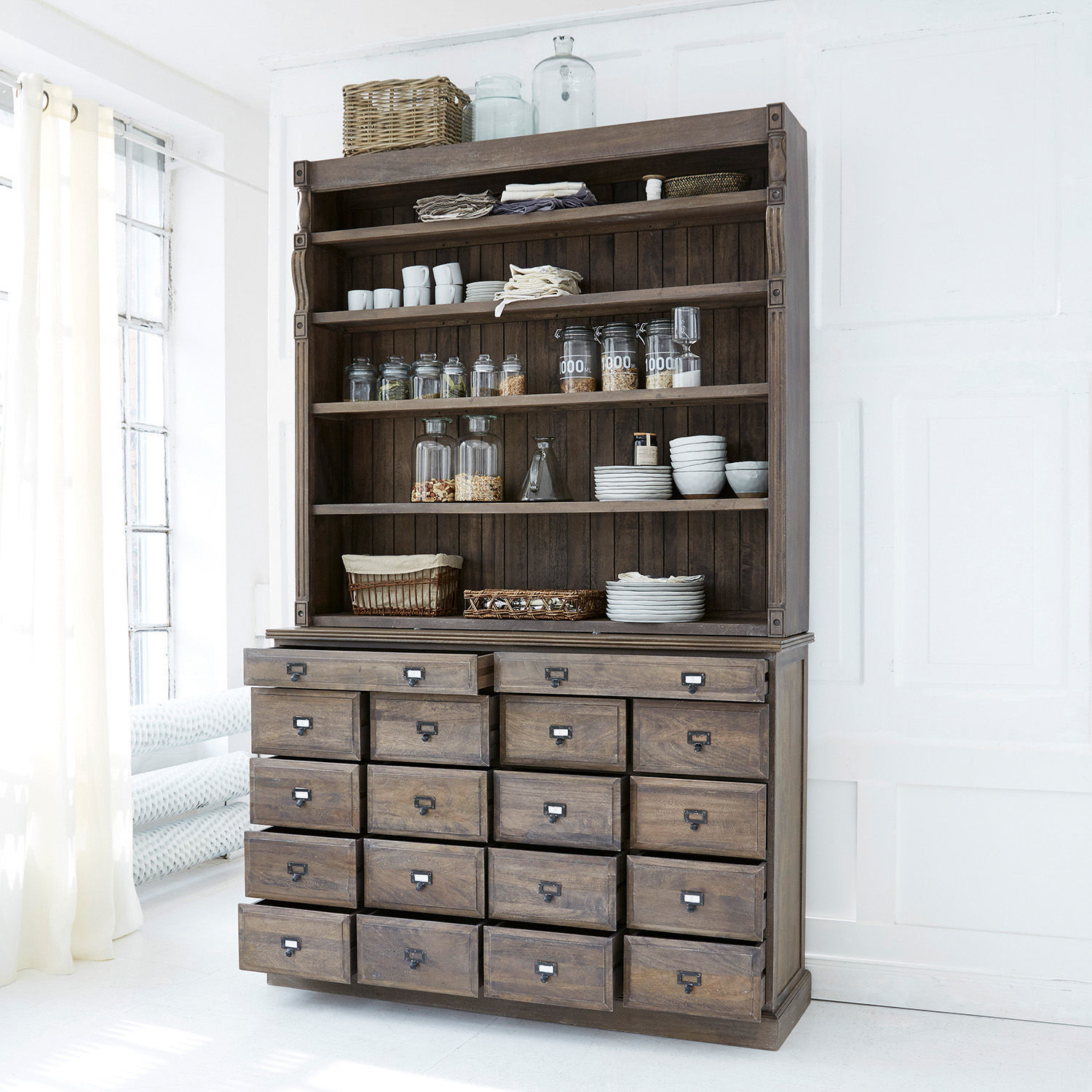 Schrank Èideann