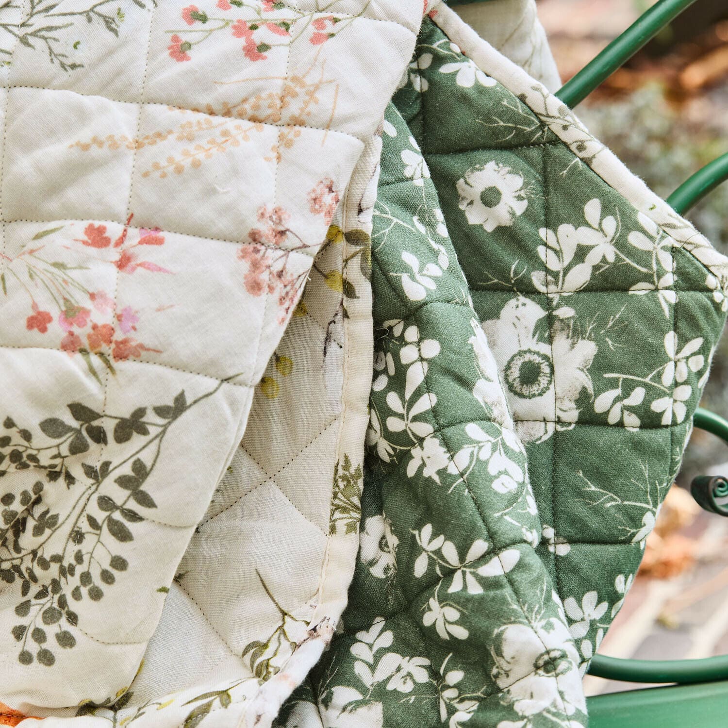 Plaid und Kissen Puddlebrook