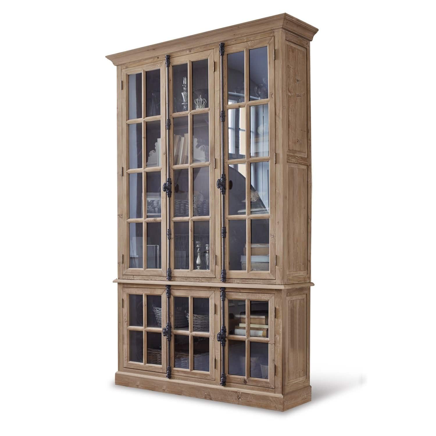 Schrank Mamirolle Großer Vitrinenschrank aus Holz mit Glastüren und schwarzen Metallbeschlägen in Naturholzfarbe