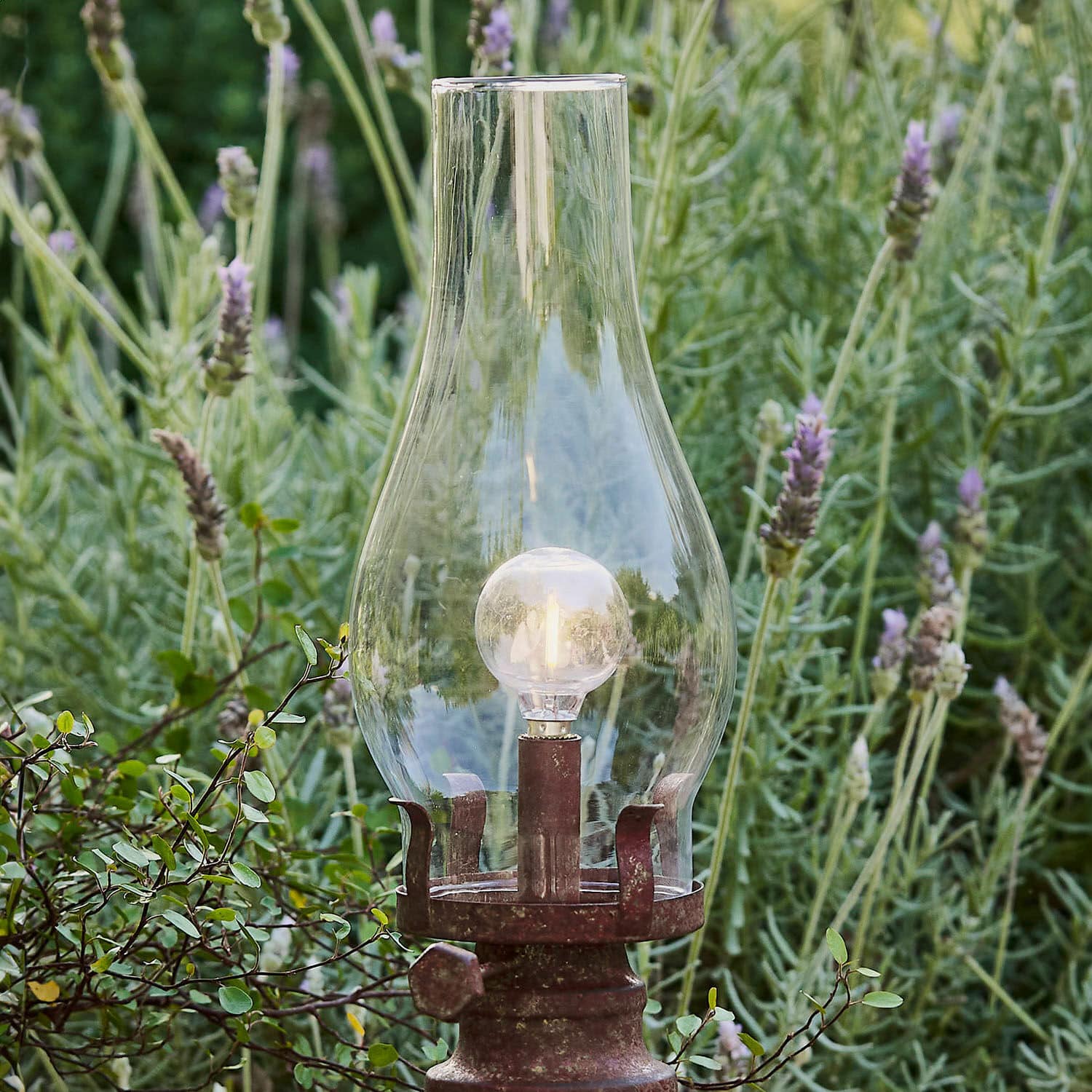 Wiederaufladbare LED-Laterne Chexbres
