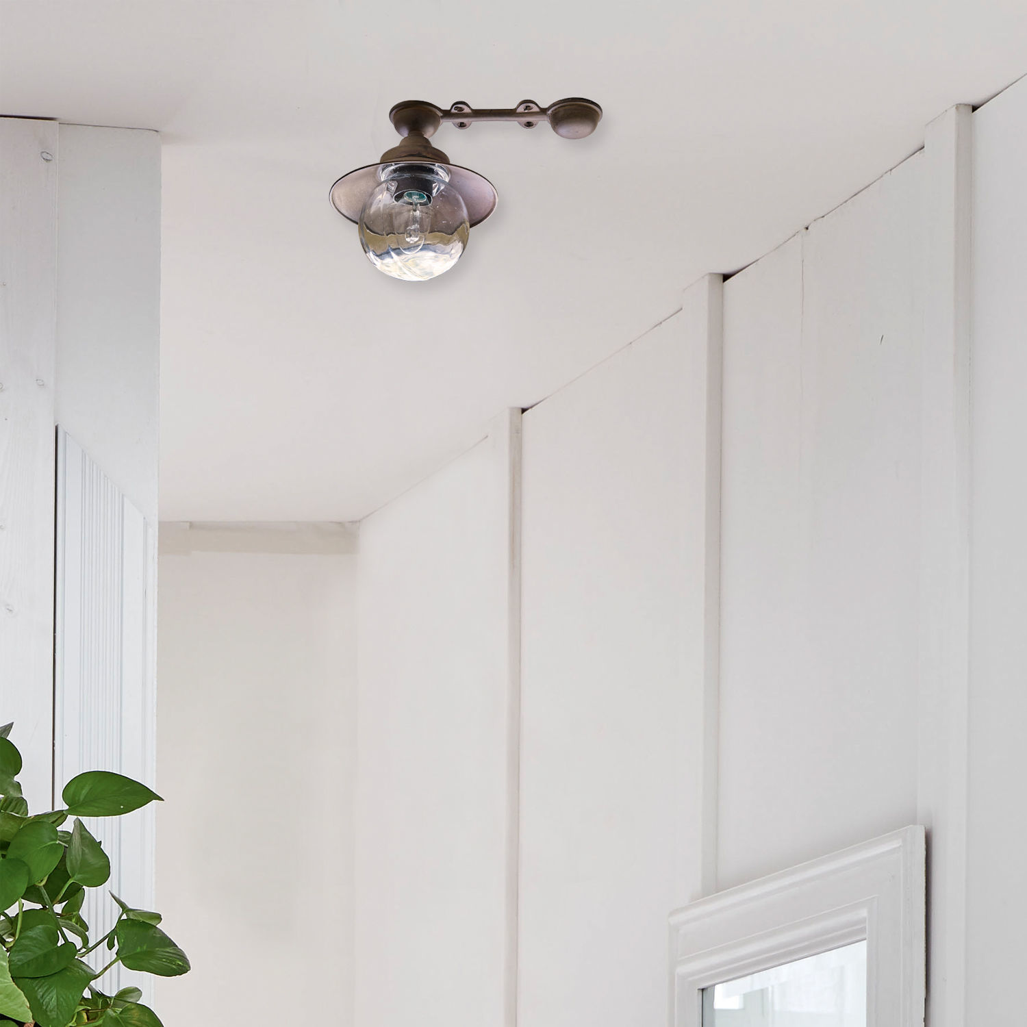 Außenwand- & Deckenlampe Averjal