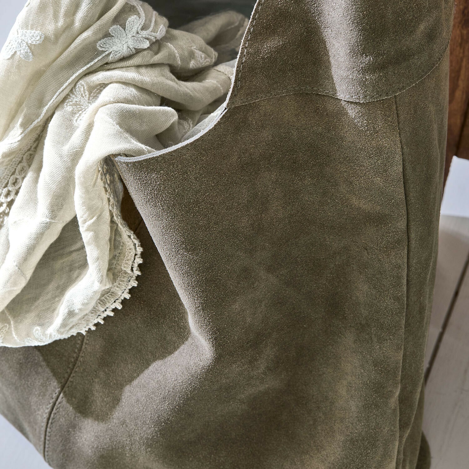 Tasche Velorio