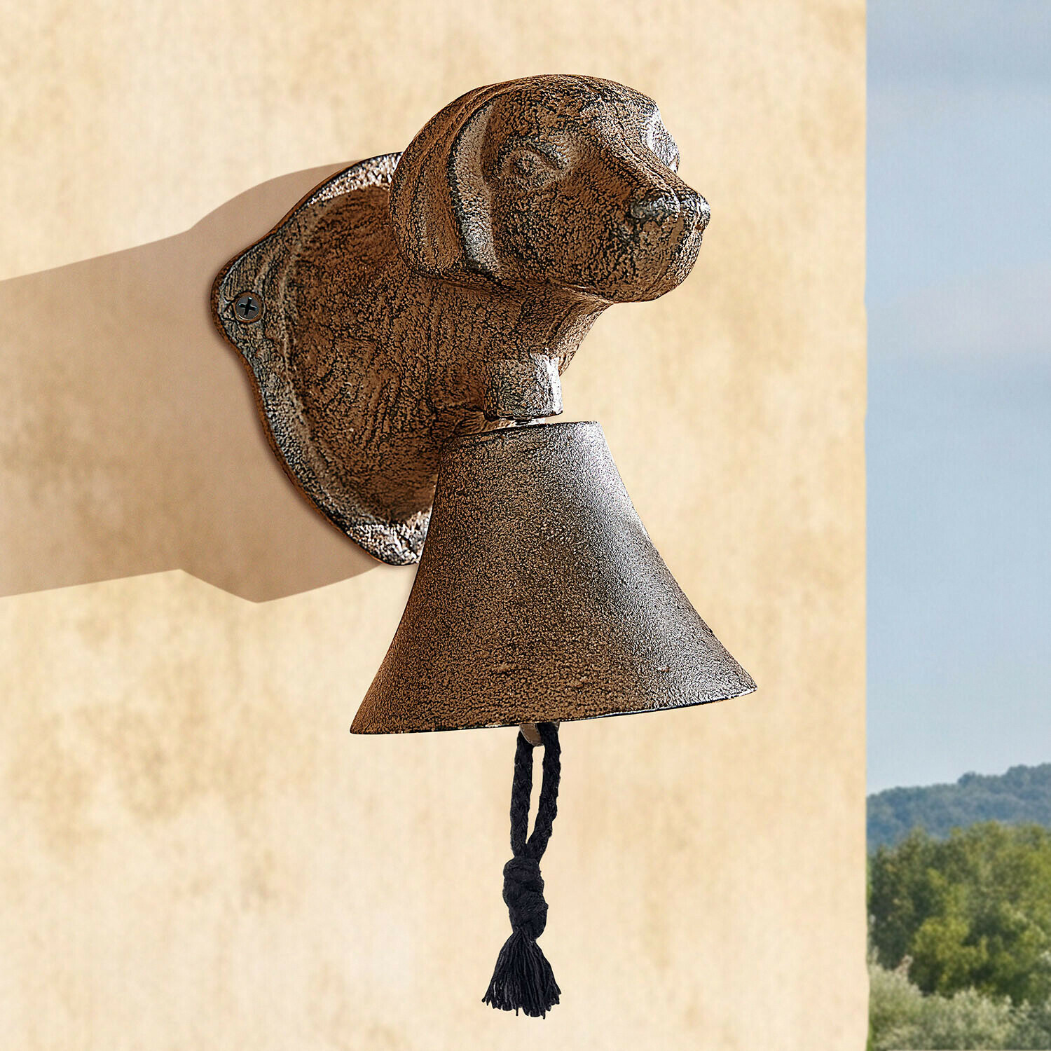 Glocke Invercombe Wandglocke aus Bronze mit Hundekopf und schwarzer Kordel, rustikale Gartendekoration