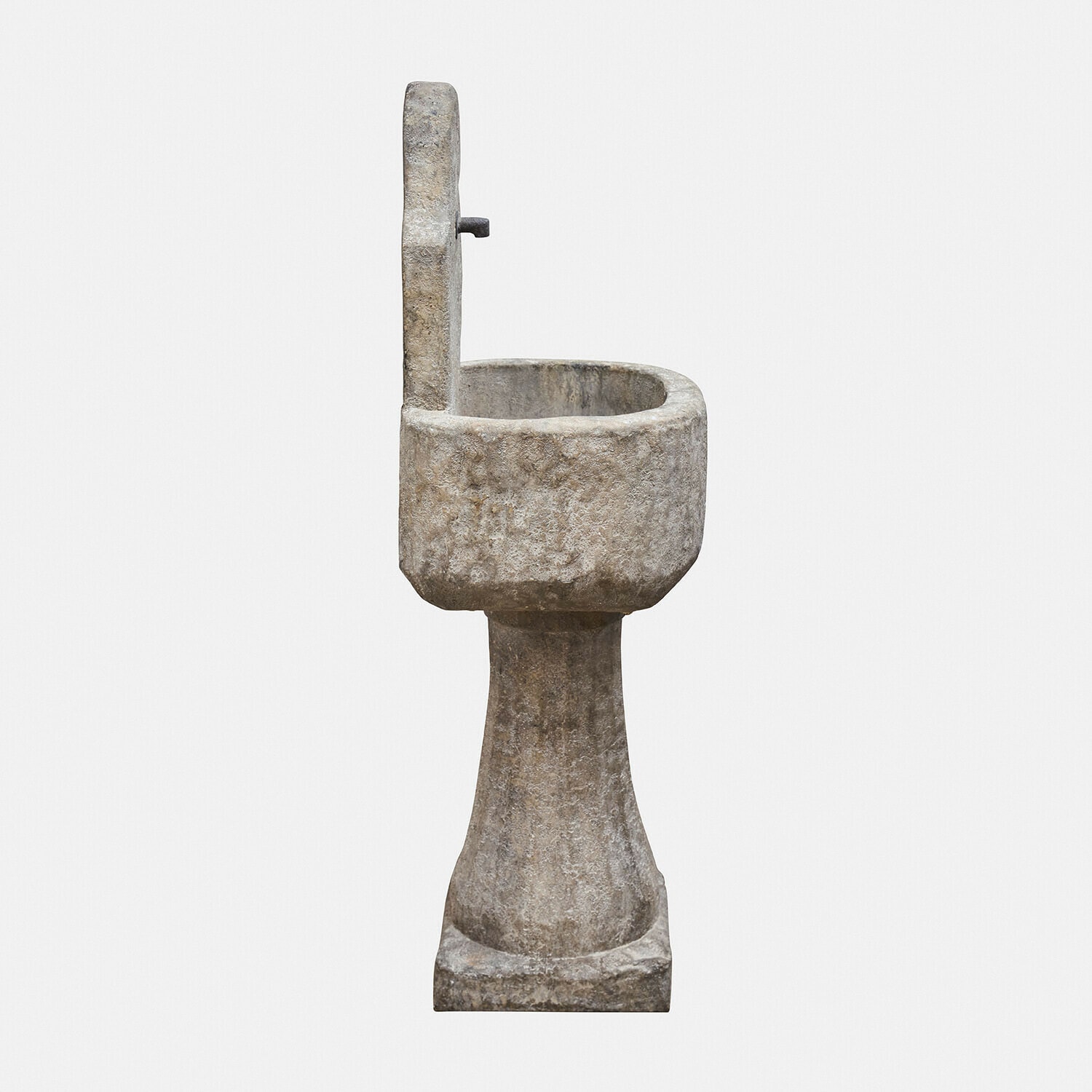 Brunnen Lurevino