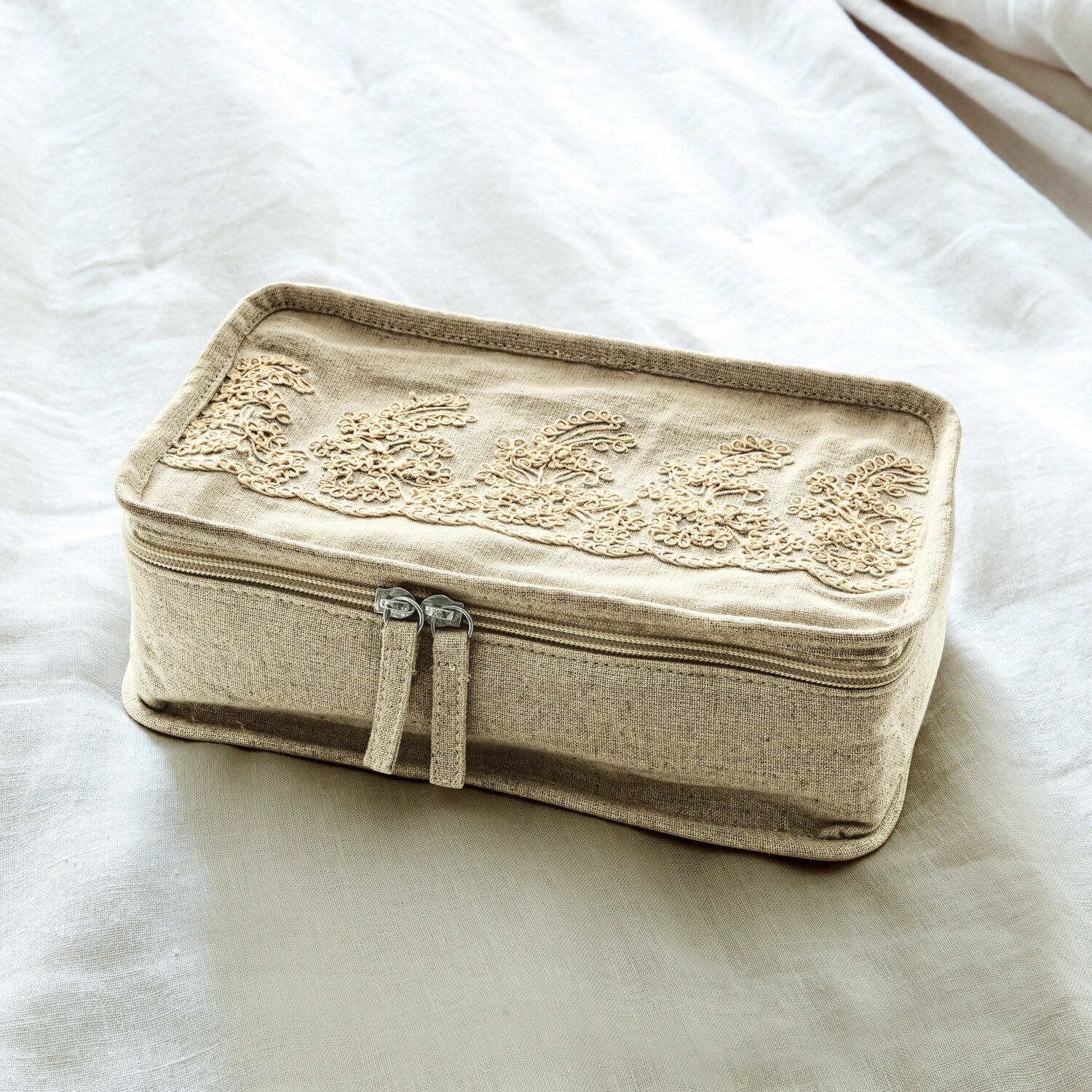 Kosmetiktasche Mana