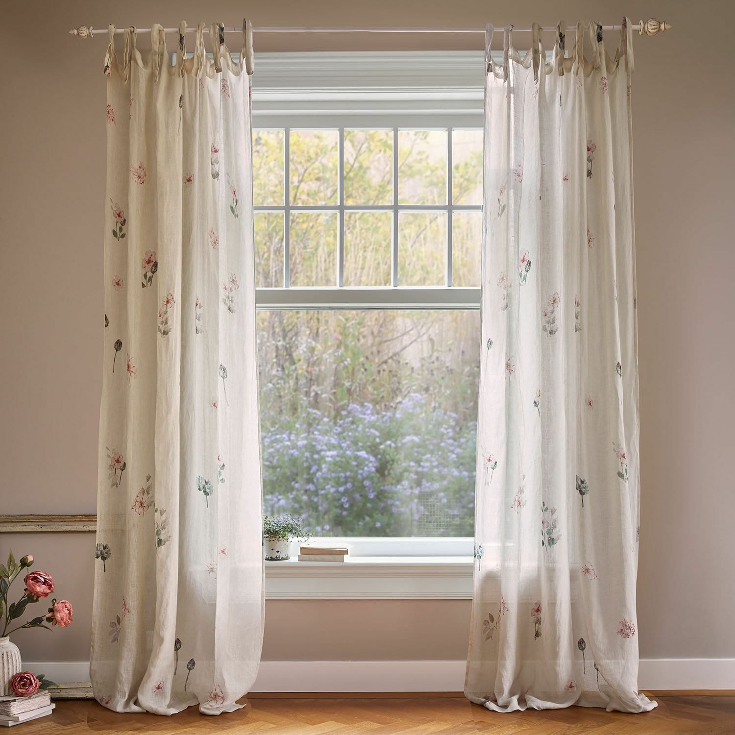 Gardine Normelie Transparente Leinenvorhänge in Creme mit zartem Blumenmuster für stilvolle Fensterdekoration