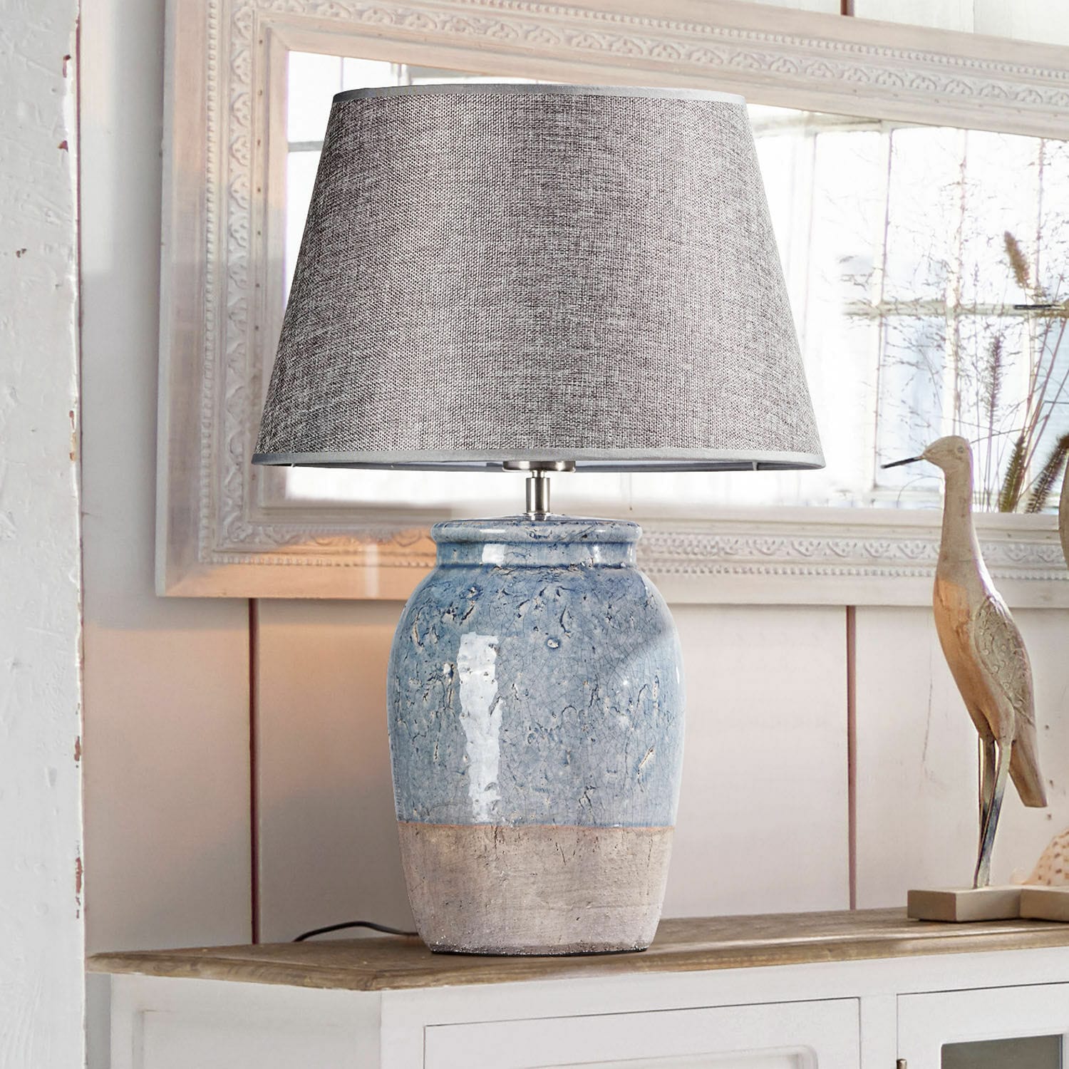 Tischlampe Manly Tischlampe aus Keramik in Blau-Beige mit grauem Lampenschirm, stilvolle Wohnraumbeleuchtung