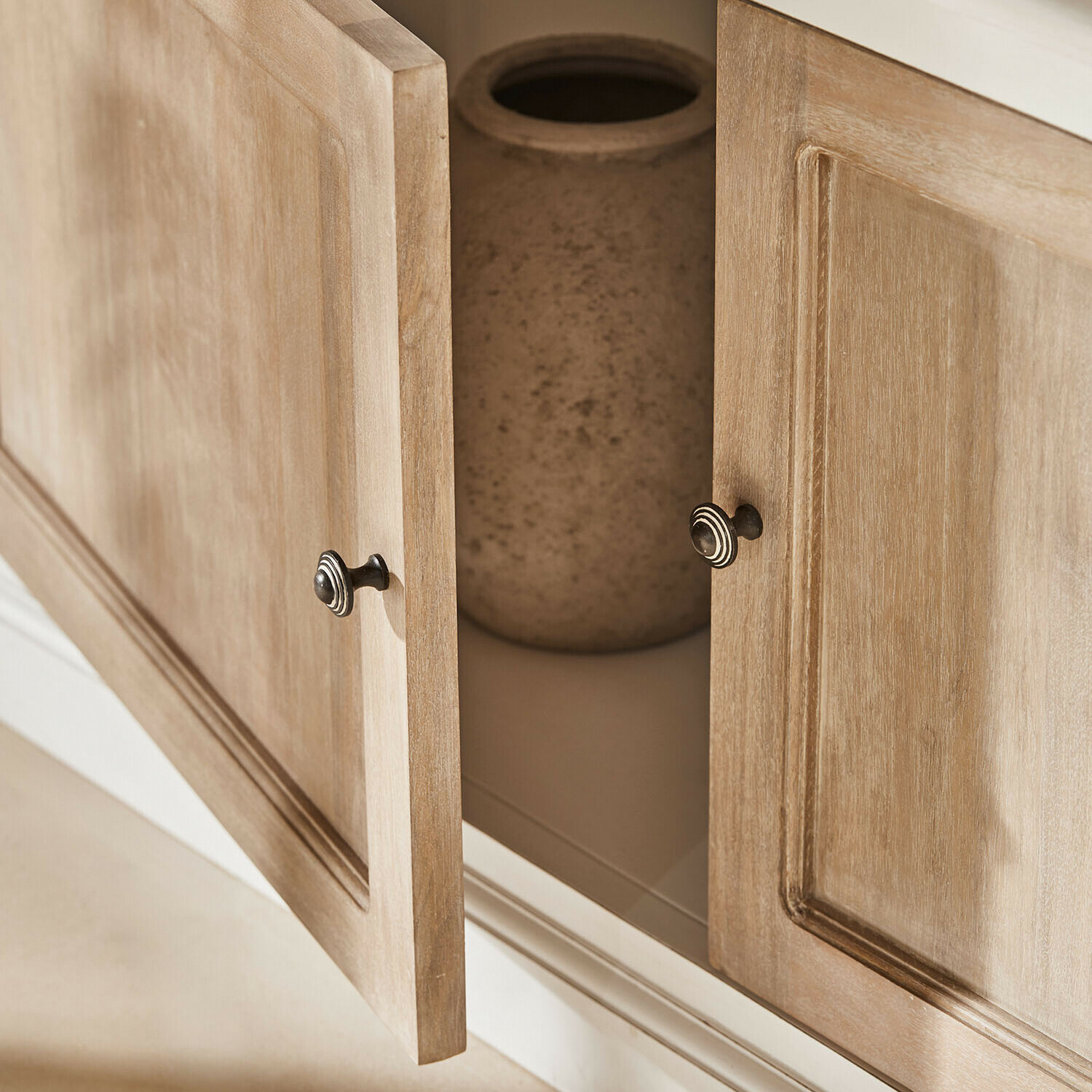 Schrank Springford