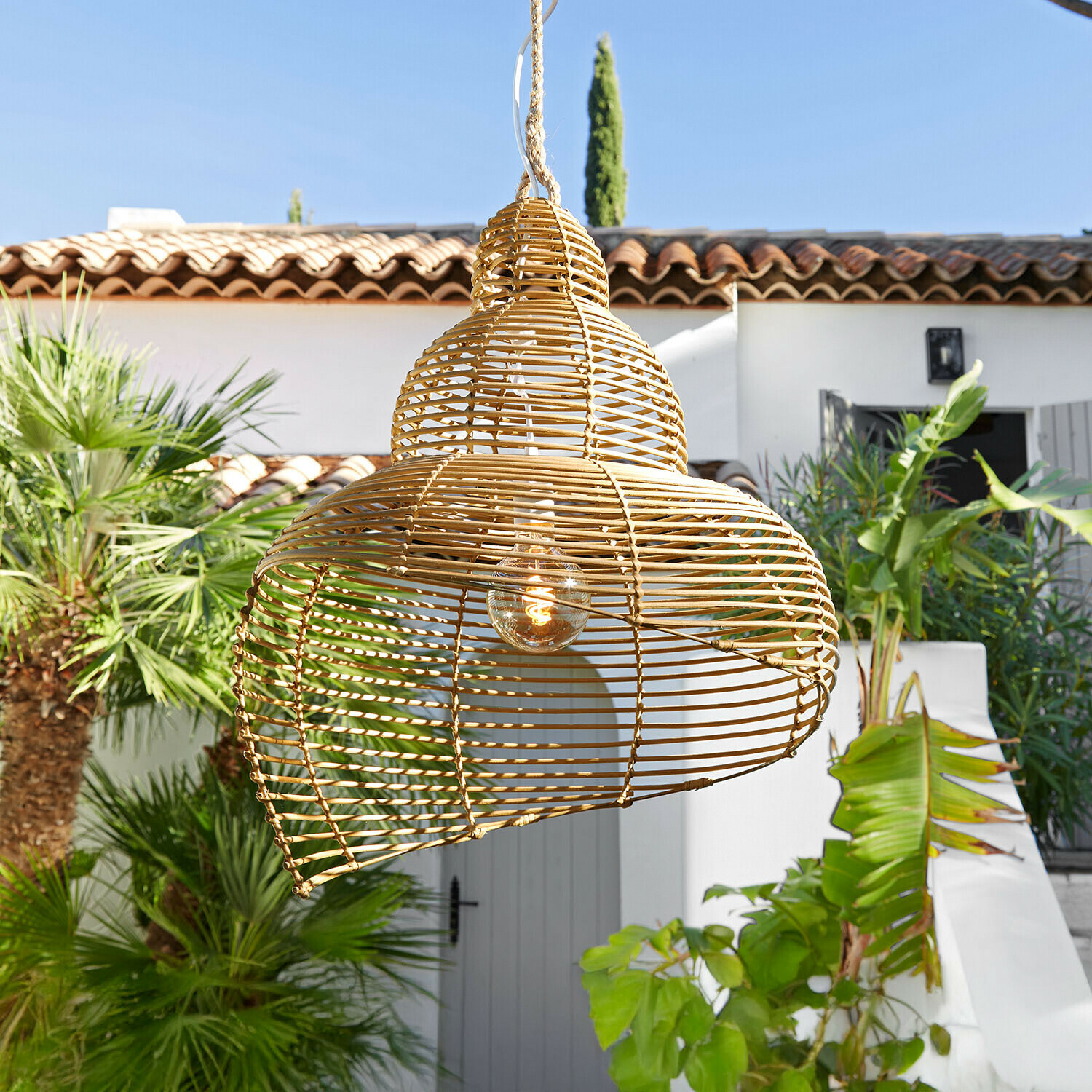Lampenschirm Zolaira Hängelampe aus natürlichem Rattan, ideal zur Dekoration von Garten und Terrasse