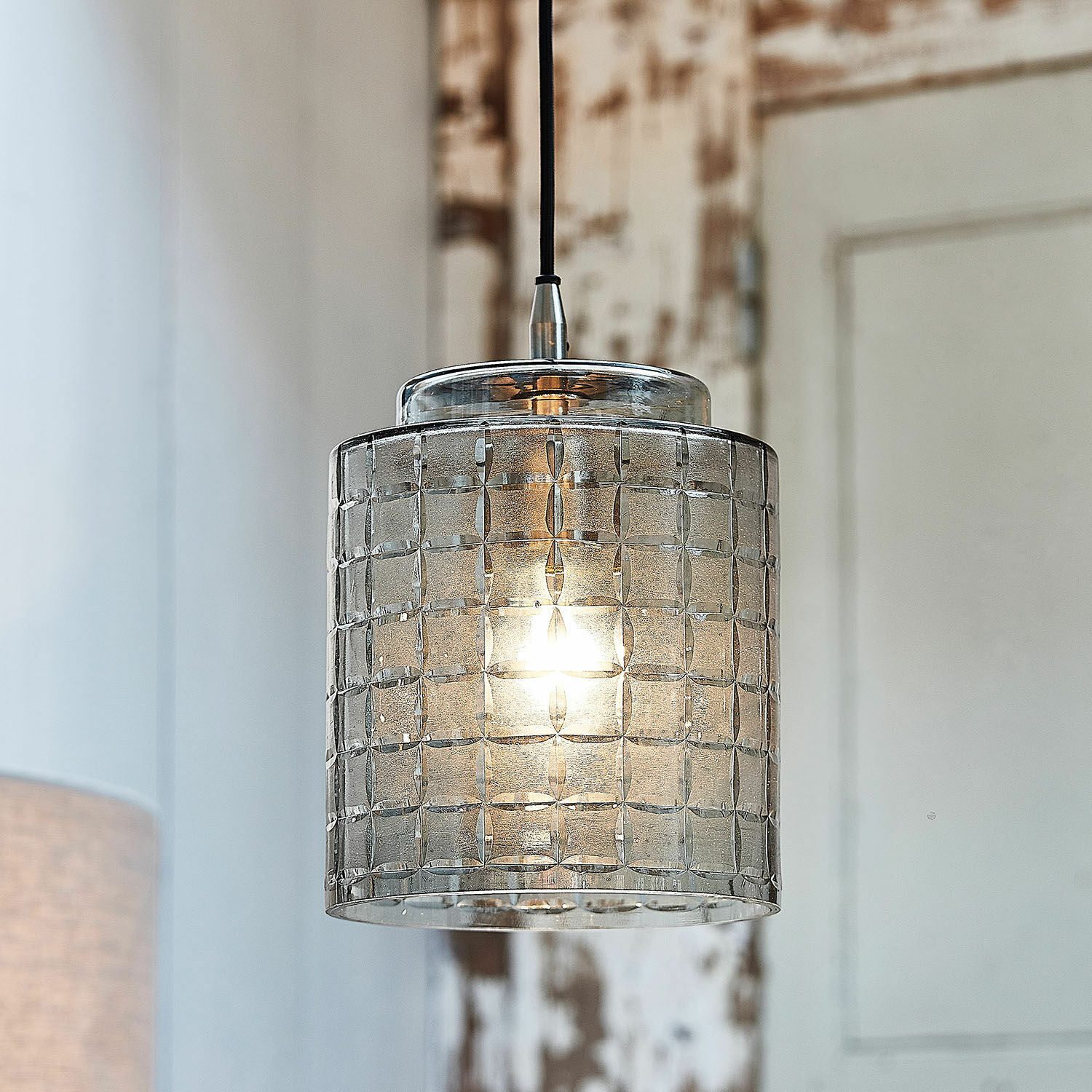 Hängelampe Eldarion Hängelampe aus transparentem Glas mit strukturiertem Schirm und schwarzem Kabel für Innenbeleuchtung