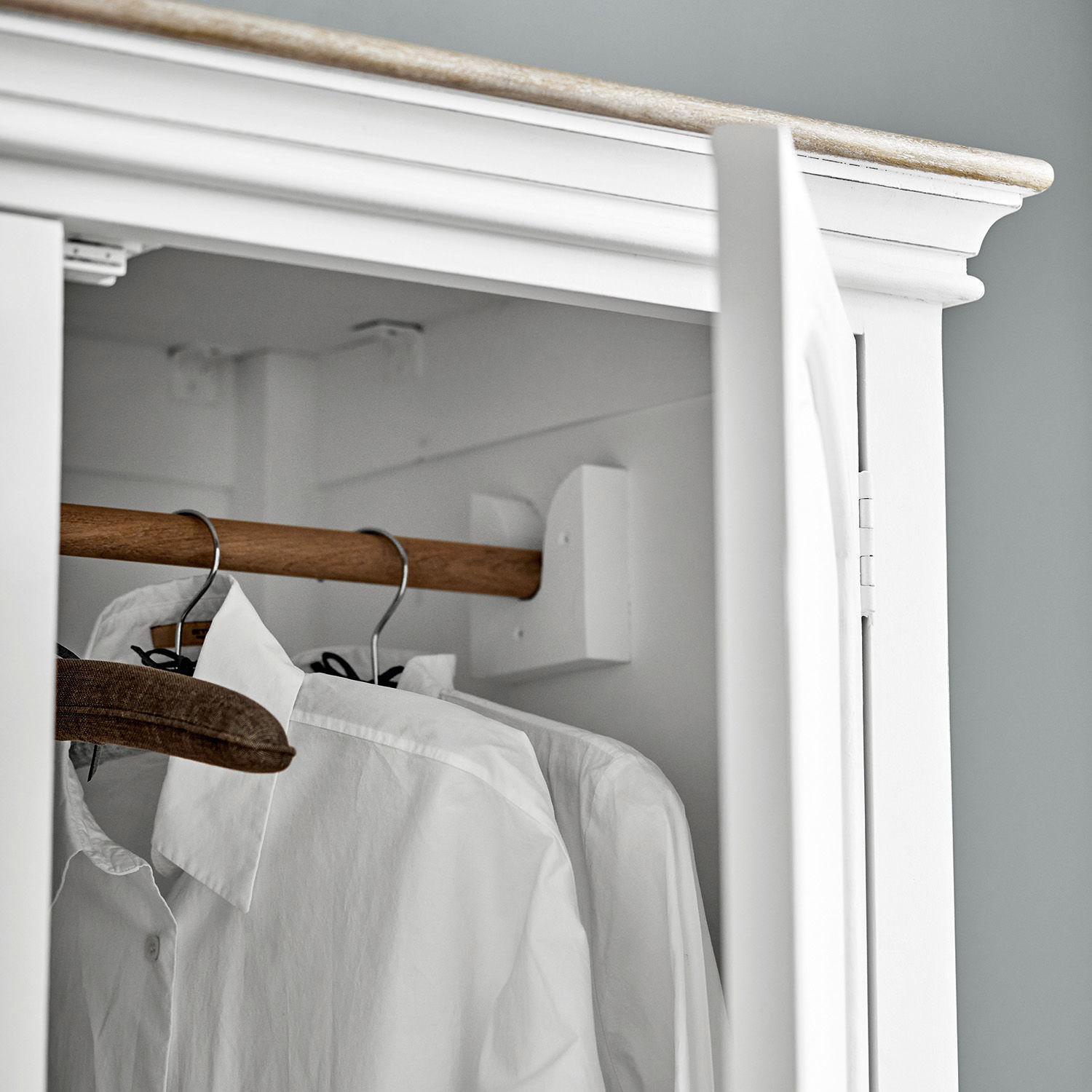 Schrank Plaish