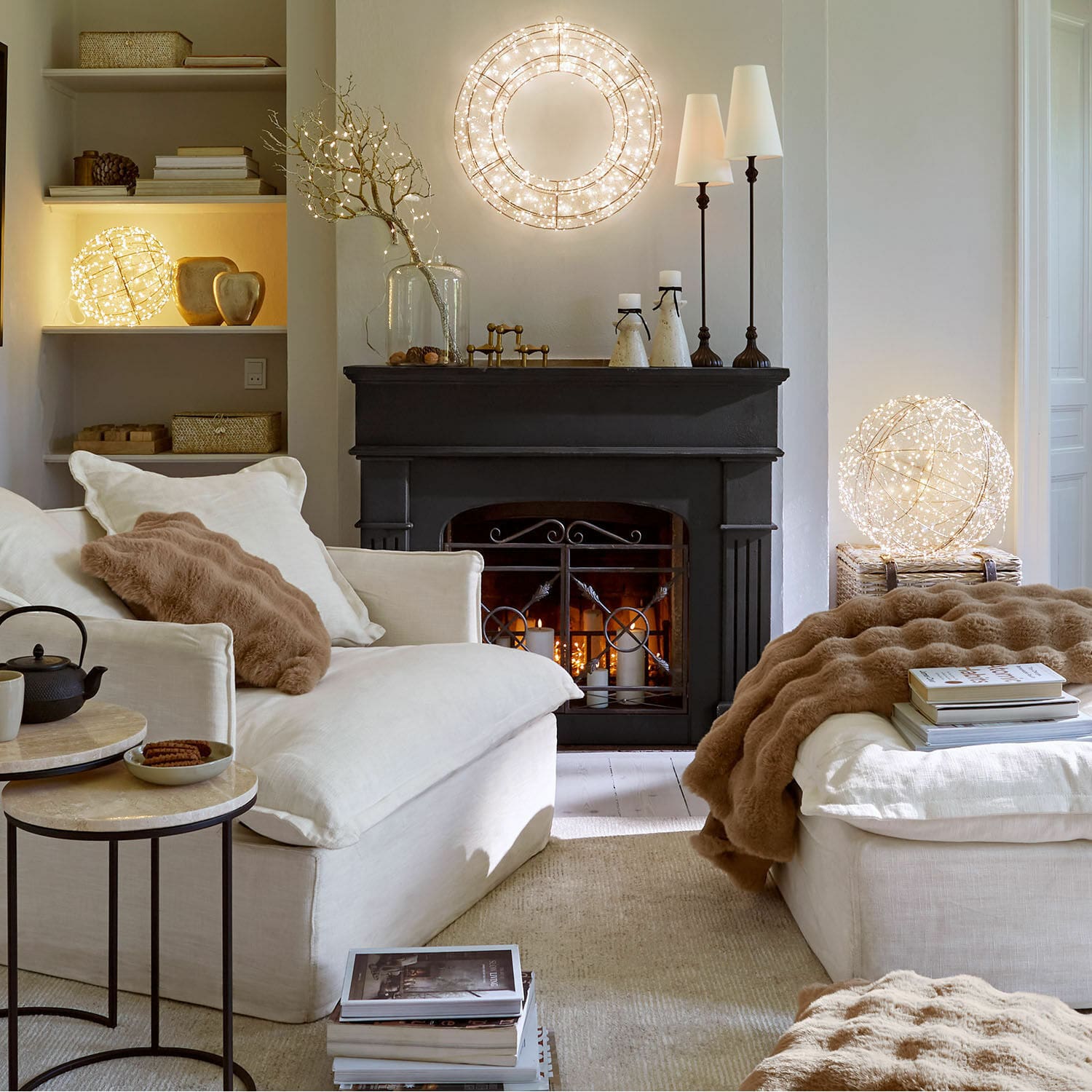 Kaminkonsole Hollowfield