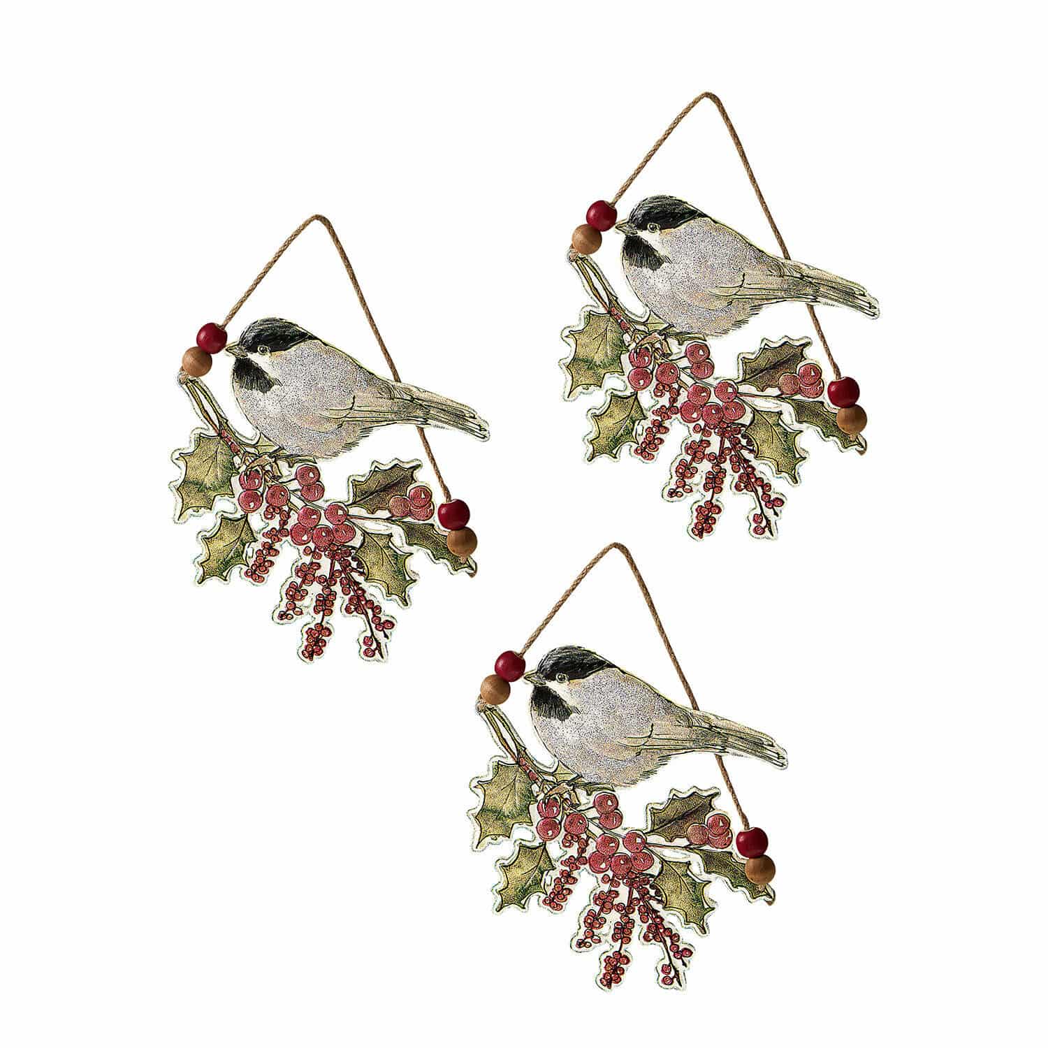 Anhänger 3er Set Eliza Set aus drei hängenden Dekorationen mit Vogel und roten Beeren, rustikaler Weihnachtsschmuck