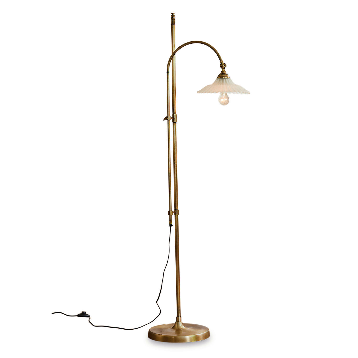 Stehlampe Lyna