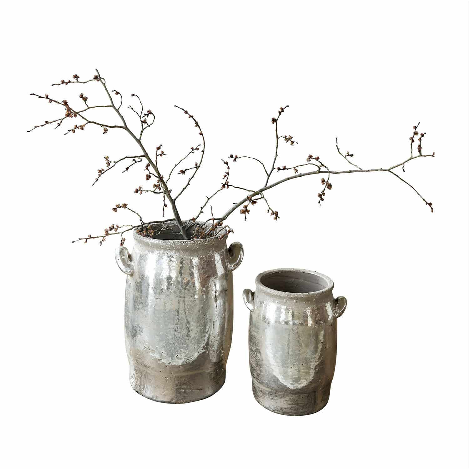 Vase 2er Set Eleganteque Zwei silberne Keramikvasen mit Griffen, eine mit Zweig, stilvolle Wohnraumdekoration