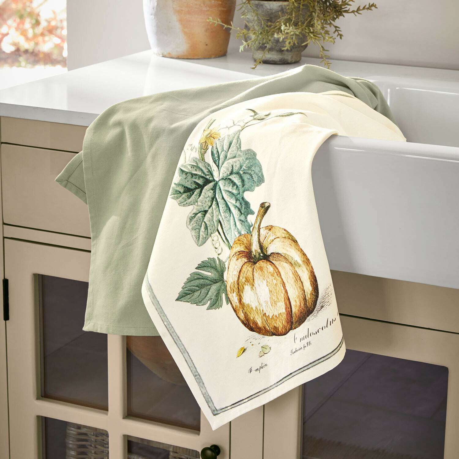 Geschirrtuch 2er Set Pavolinos Leinen-Geschirrtuch in Grün und Creme mit Kürbis- und Blattmotiv für Küchendekor