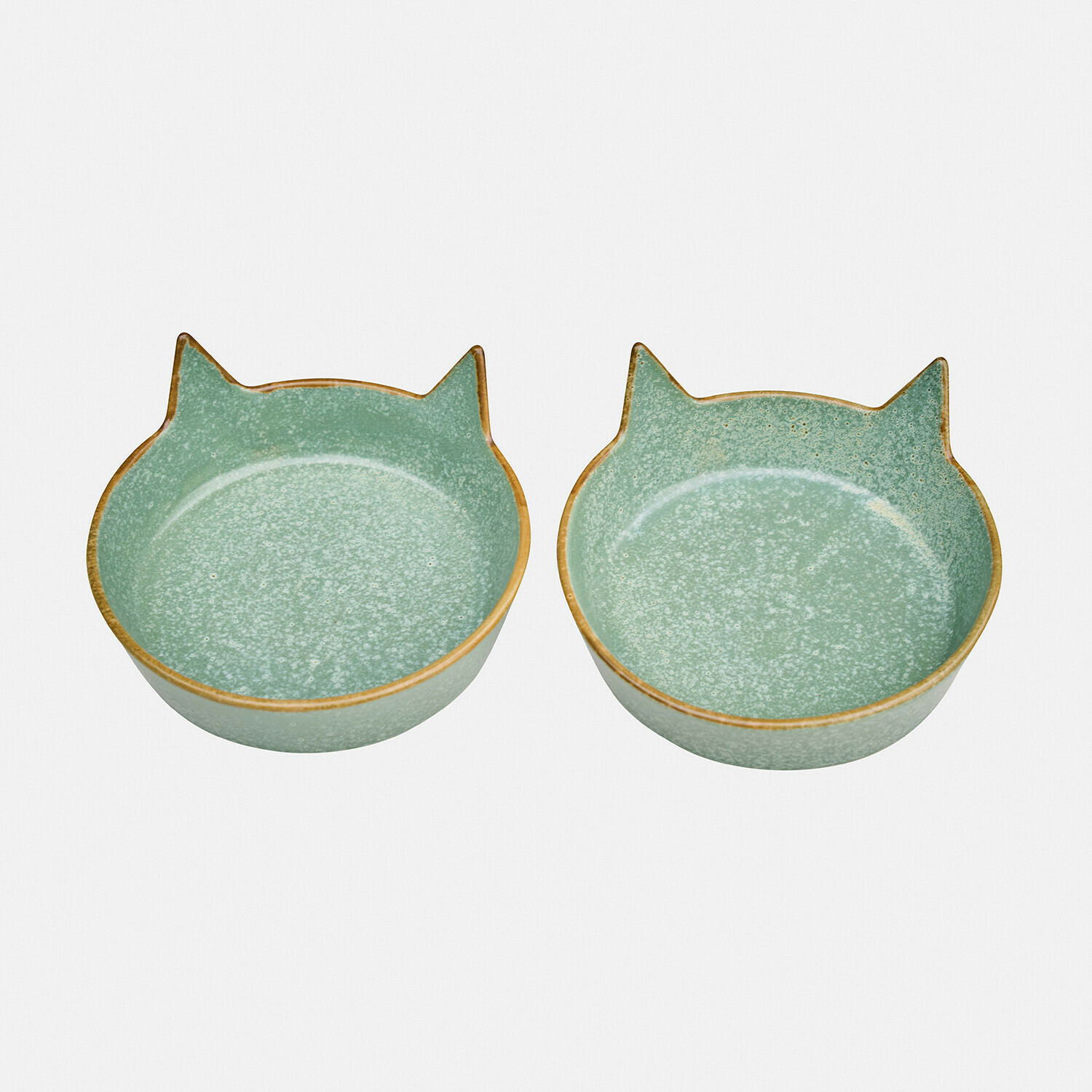 Set aus zwei grünen Keramikschalen in Katzenform mit braunem Rand, dekorative Schalen für Zuhause