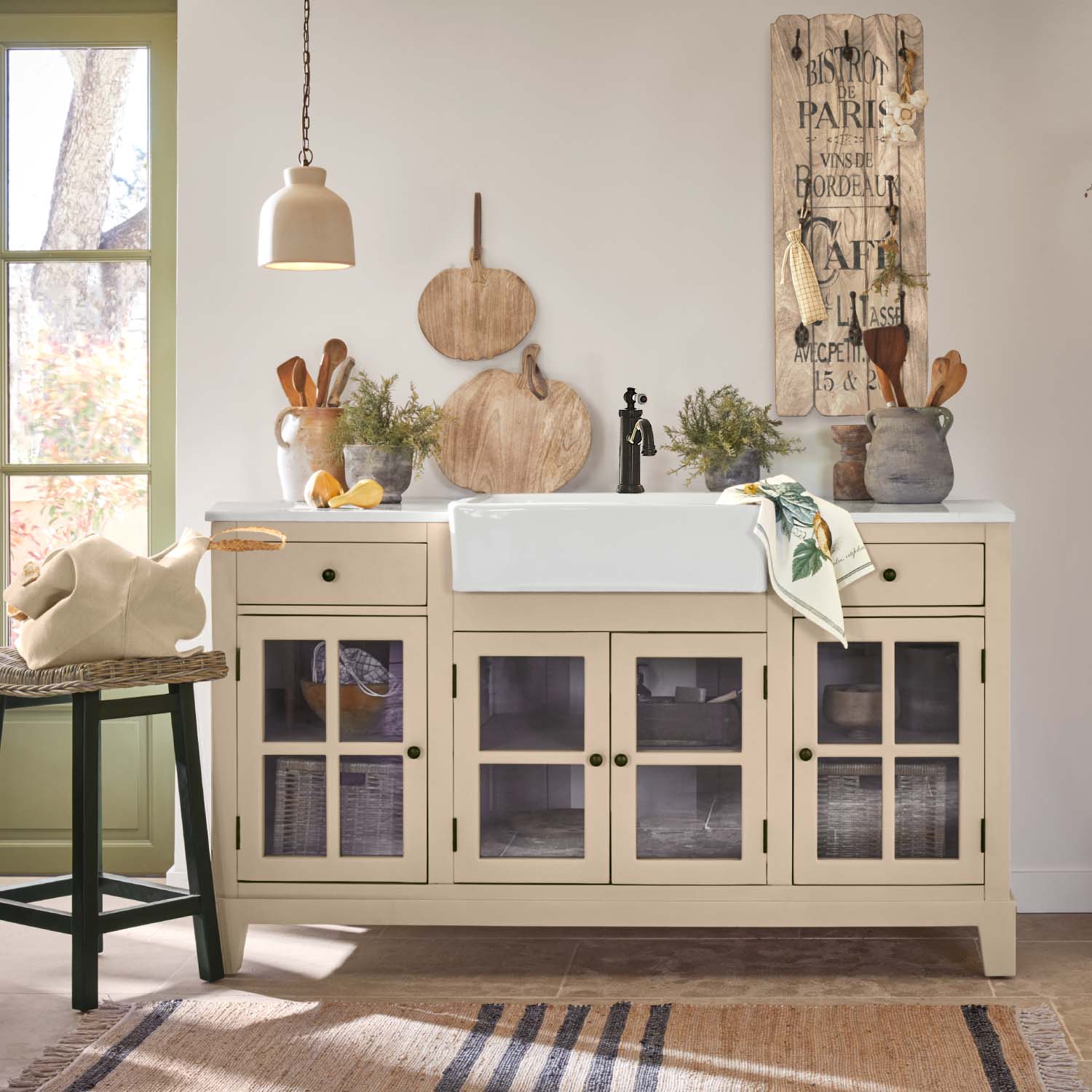  Farmhouse Kitchen