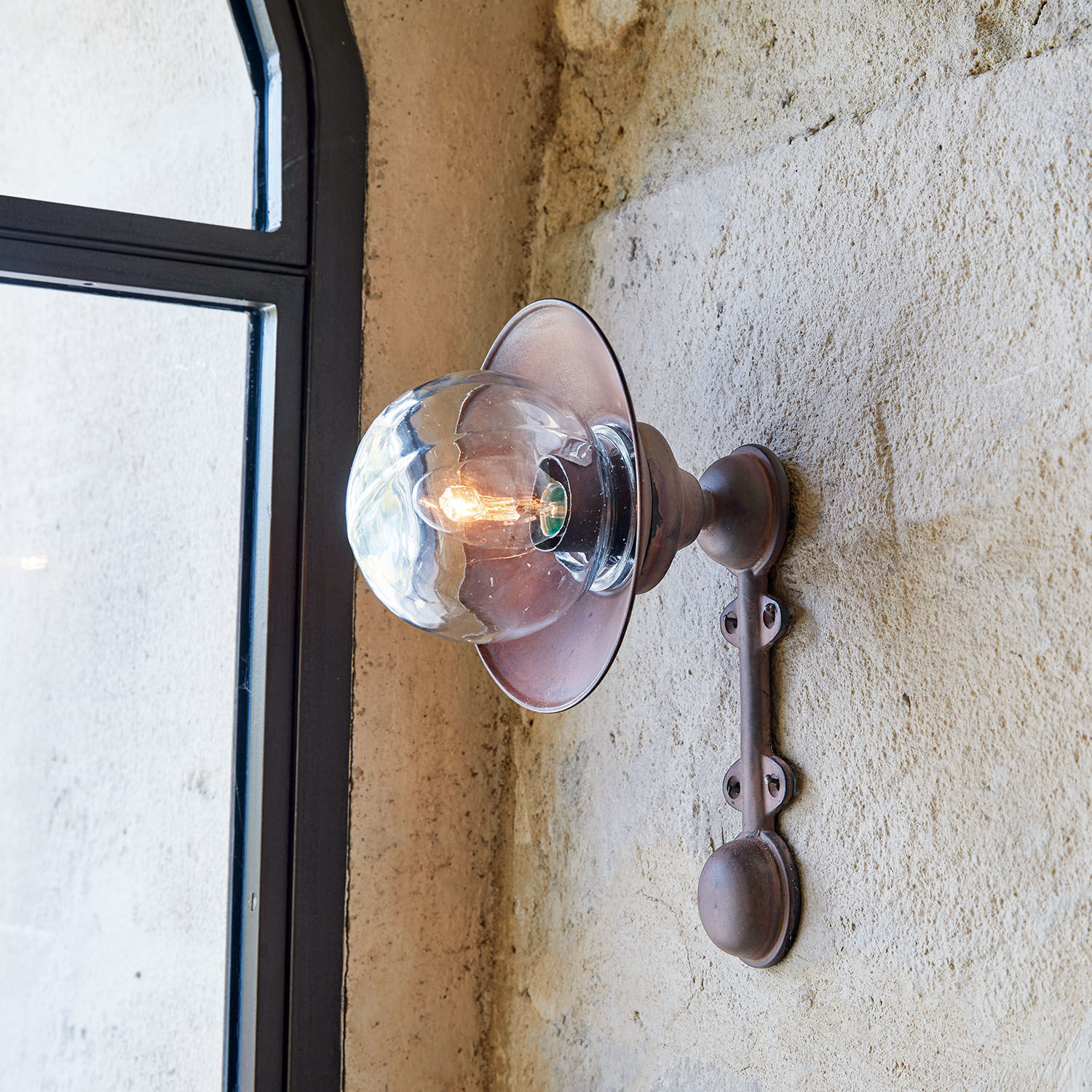Außenwand- & Deckenlampe Averjal